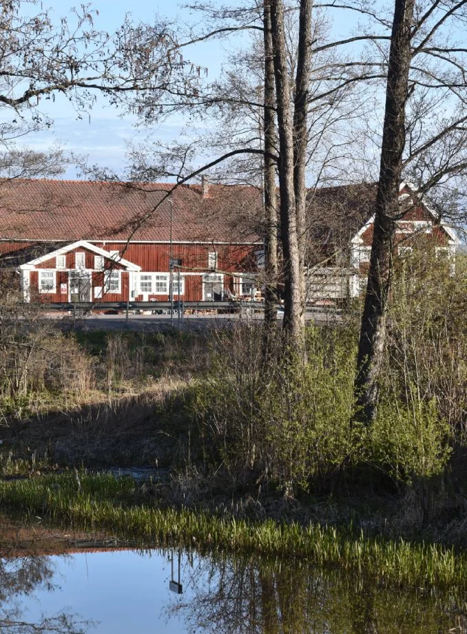 Strömsbacka gård – ombyggd ladugård i Sala